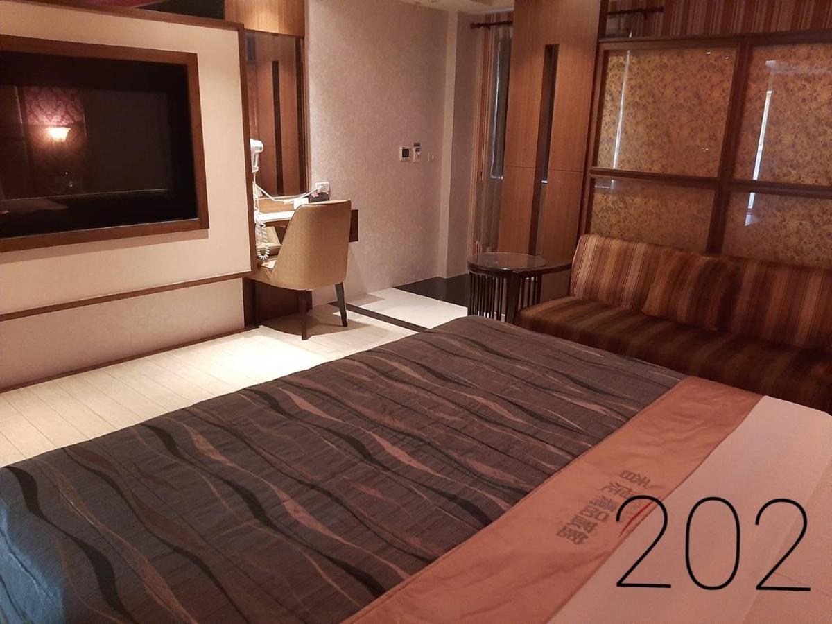 Chateau Motel & Spa Daliao Zewnętrze zdjęcie