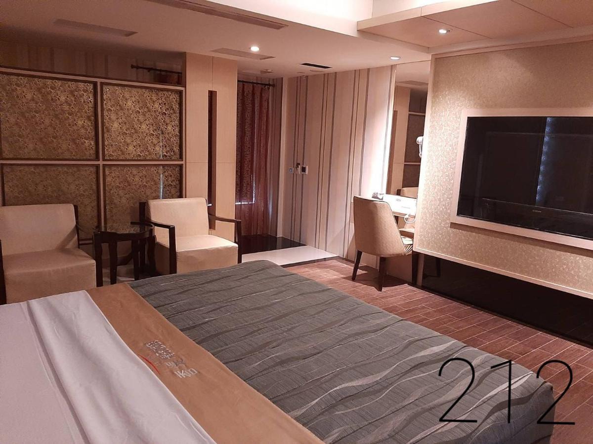 Chateau Motel & Spa Daliao Zewnętrze zdjęcie